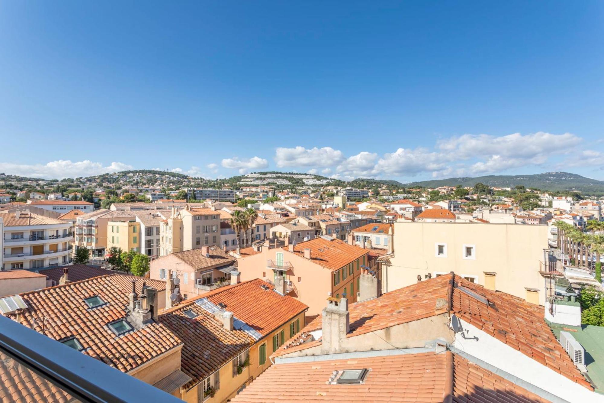 La Panoramique Du Port - Welkeys * Bandol